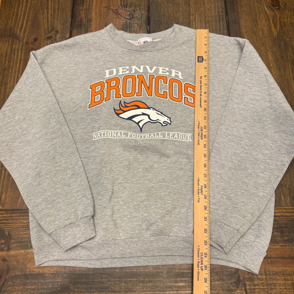 Vintage Denver Broncos NFL Sweatshirt Gray VF Imagewear Crewneck Mens XL y2k 90s - Picture 5 of 7